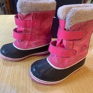 Size 12 Tropic Pink Sorel boots